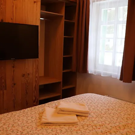 Brnenka Casa de hóspedes 3*